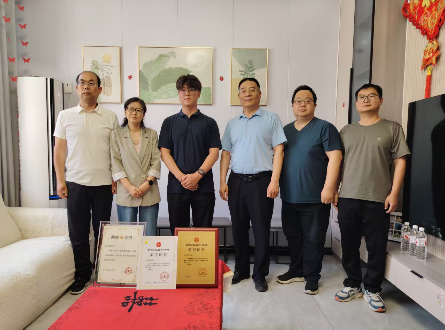 图片2.png 图片2.png